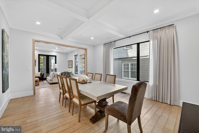 Building Photo - 5310 Dorsett Pl NW