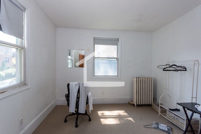 Building Photo - 143 Kilsyth Rd