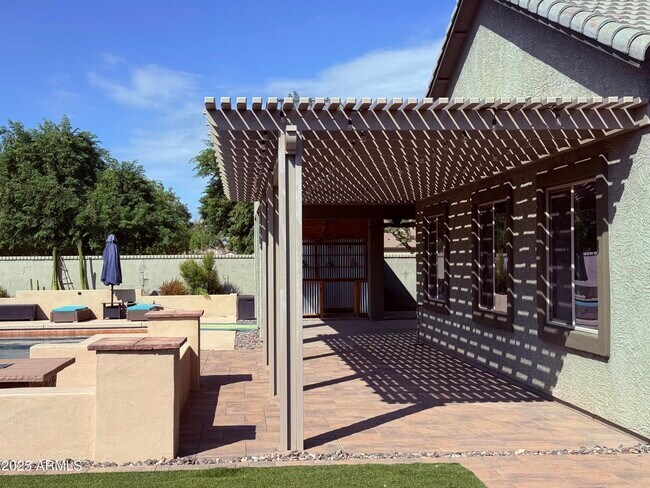 Building Photo - 3123 W Melody Dr