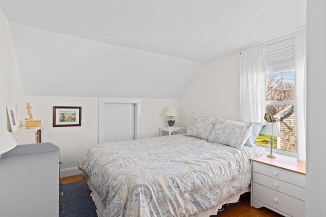 Building Photo - 20 Damon Rd