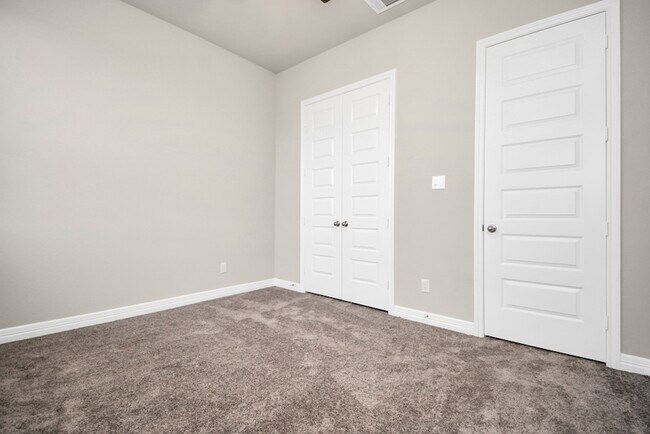 Building Photo - 4710 Austin Landing