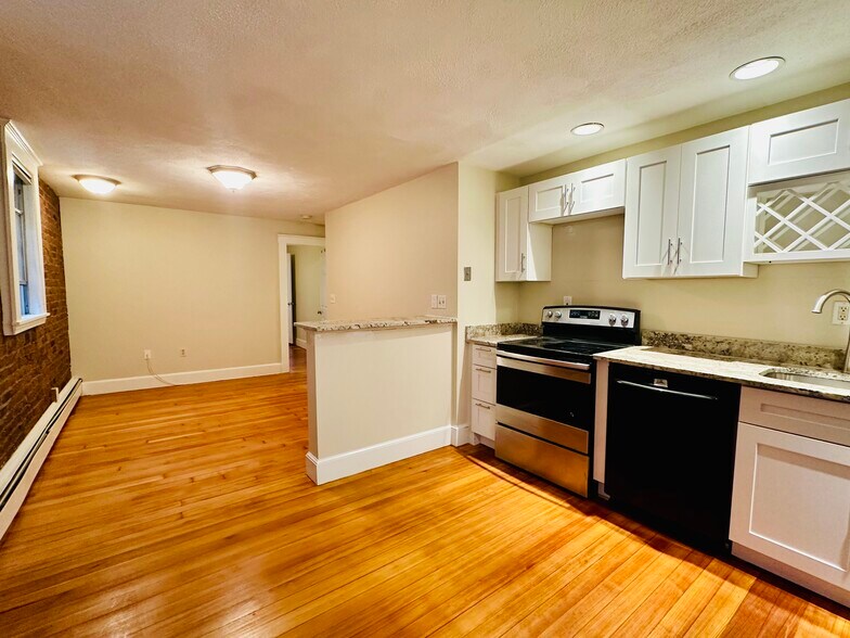 Building Photo - 39 South St