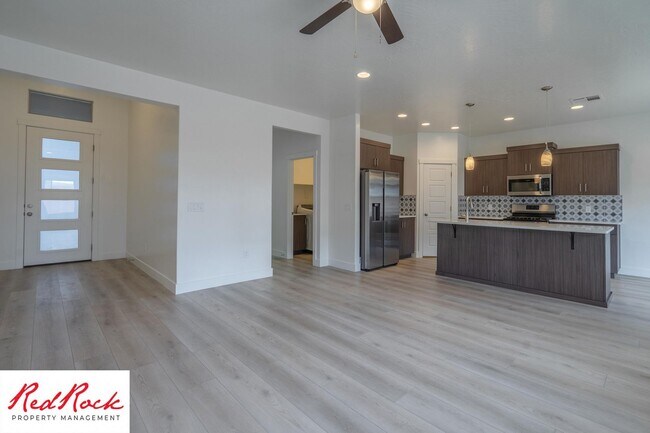 Building Photo - Comfort, Space & Style with a 3-Car Garage Small Dog Friendly!