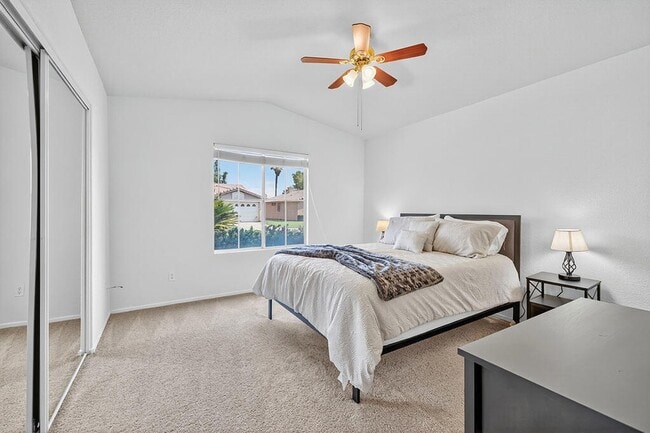 Building Photo - 82587 Delano Dr