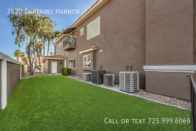Building Photo - 7520 Captains Harbor Dr
