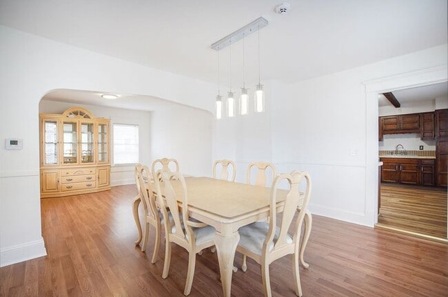 Building Photo - 52 Ludger Ave