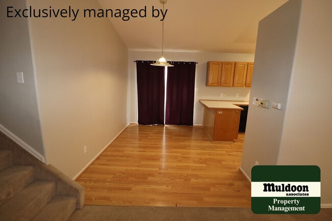 Building Photo - Lovely Pet Friendly Pueblo West home!  Com...