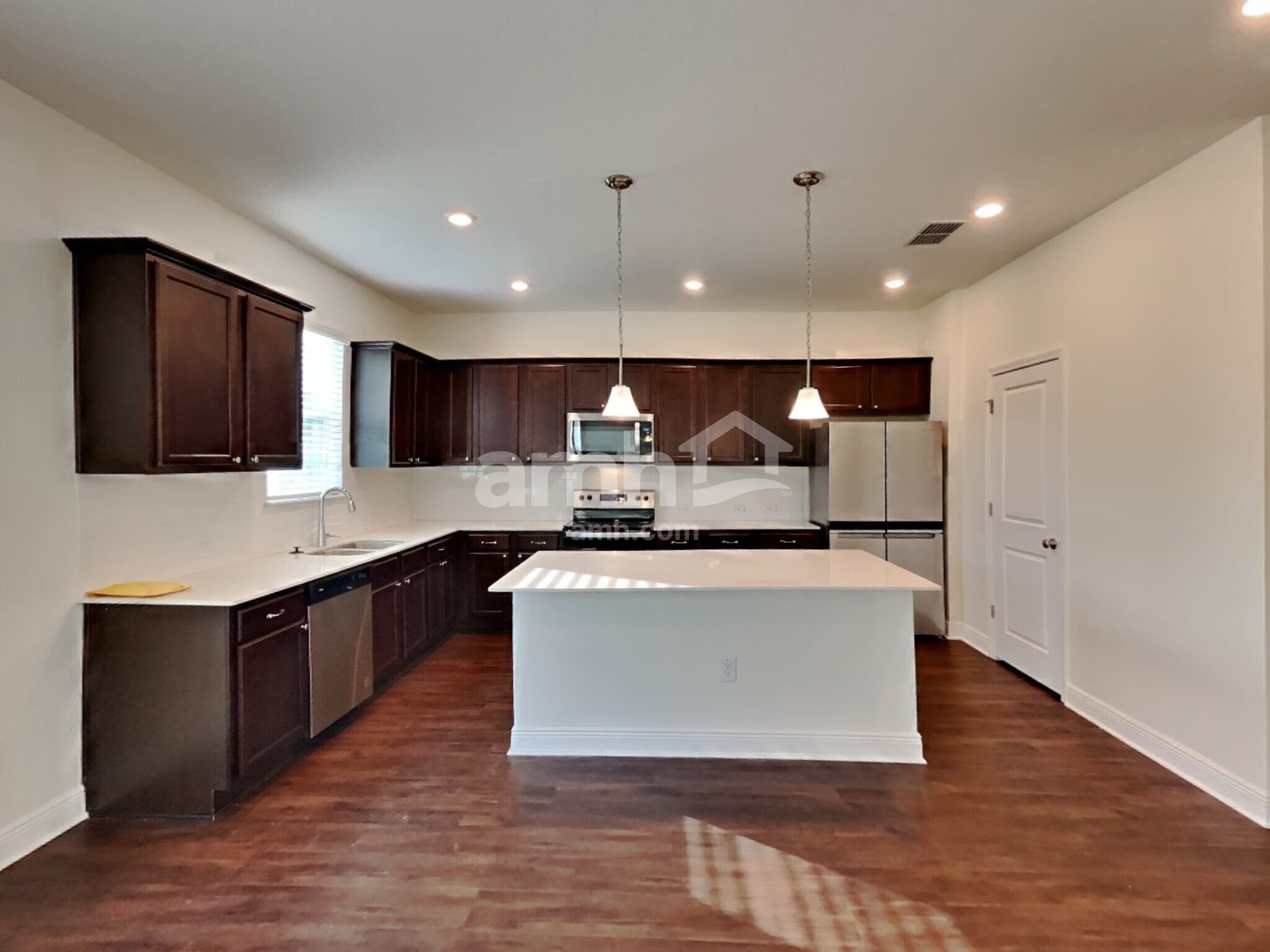 Building Photo - 20371 Calla Lily Dr