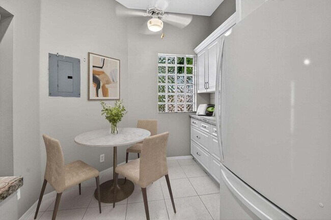 Building Photo - 5414 Venetia Ct