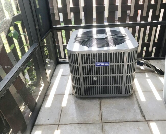 Building Photo - 6024 NW 172nd Terrace