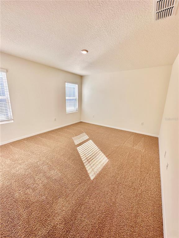 Building Photo - 1020 Chasetree Ln