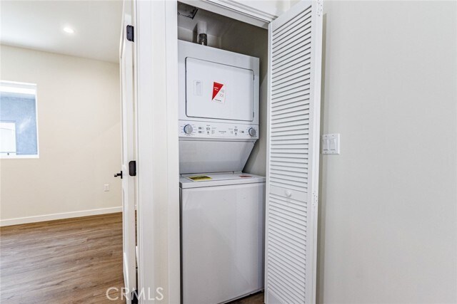 Building Photo - 1857 Crenshaw Blvd