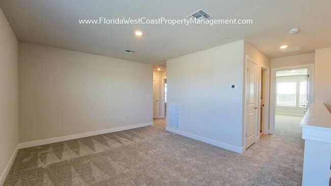 Building Photo - 8415 Abalone Loop