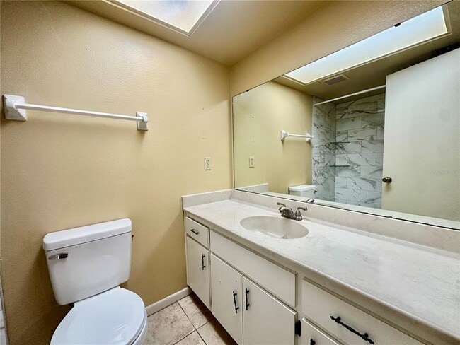 Building Photo - 630 Pavare Ct
