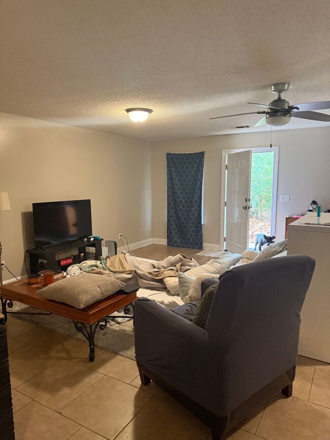 Building Photo - 497a Co Rd 101