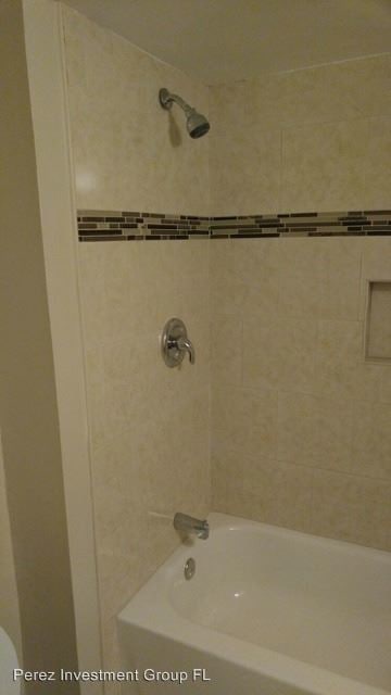 Building Photo - 4611 S Congress Ave