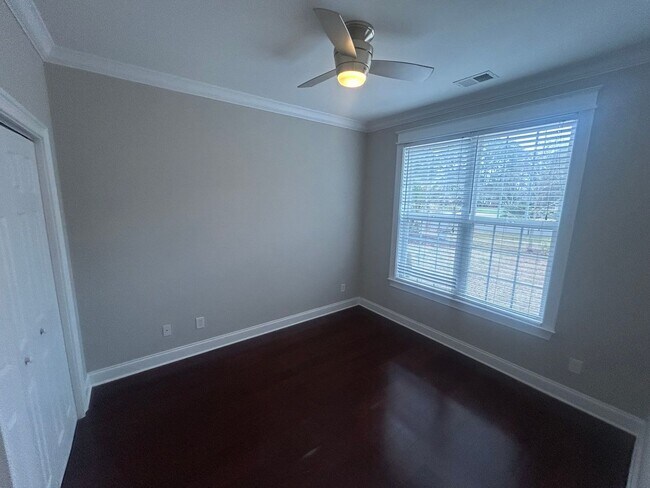 Building Photo - 4 BR, 2 BA unit in Wild Wing - Coming Soon!