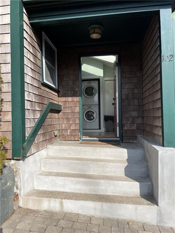 Building Photo - 102 3rd Beach Rd