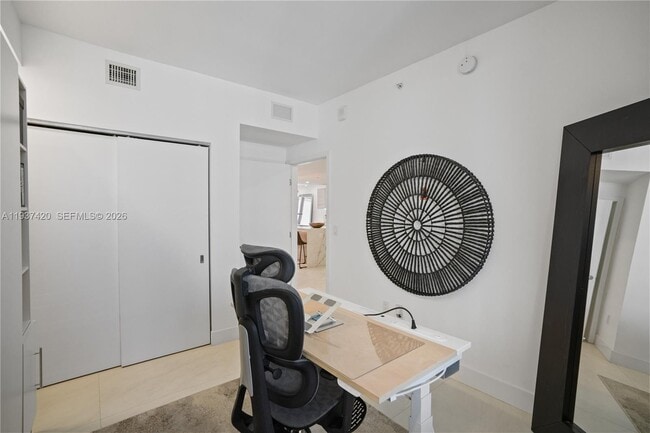 Building Photo - 16385 Biscayne Blvd