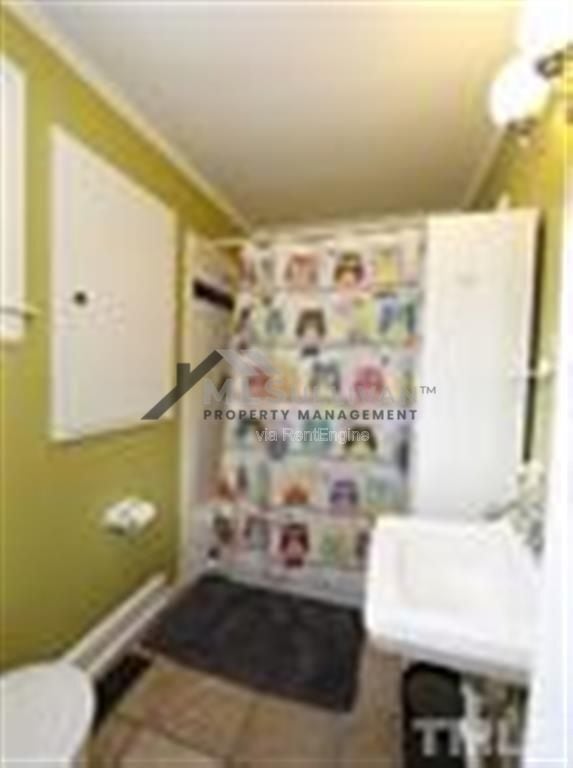 Building Photo - 510 N Greensboro St