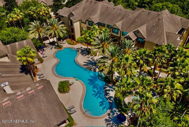 Building Photo - 7800 Point Meadows Dr