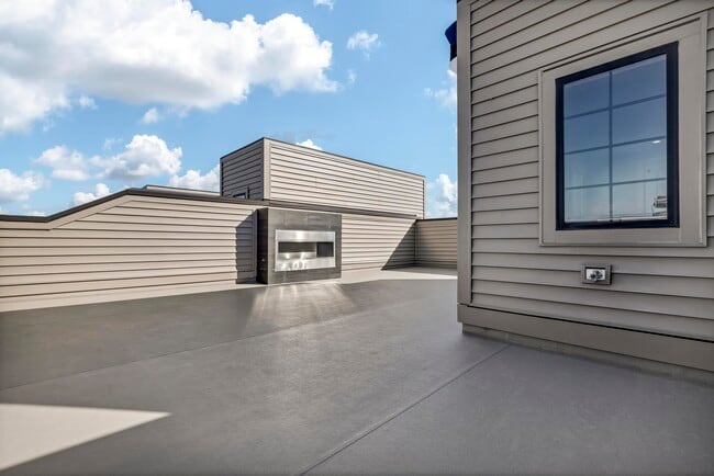 Building Photo - 7463 Backett Wood Ter