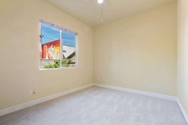 Building Photo - 2621 Mysin Way