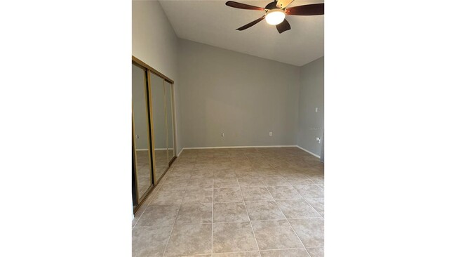 Building Photo - 4644 La Jolla Dr