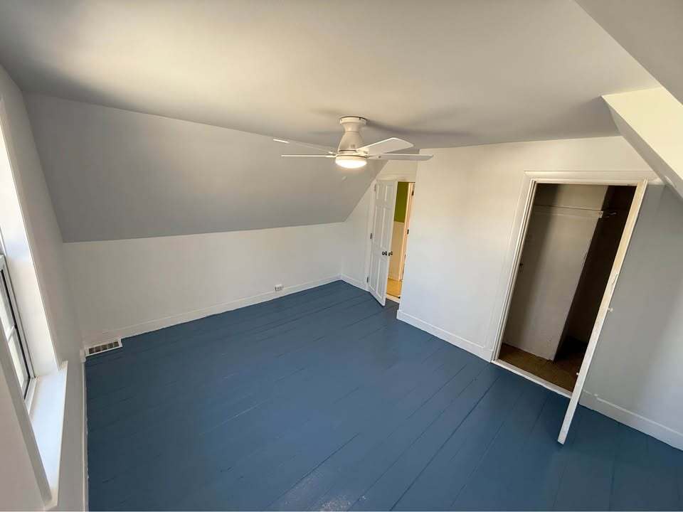 Building Photo - 439 Essex St