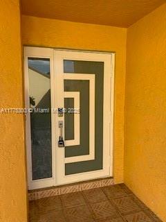 Primary Photo - 11041 SW 11th Ct