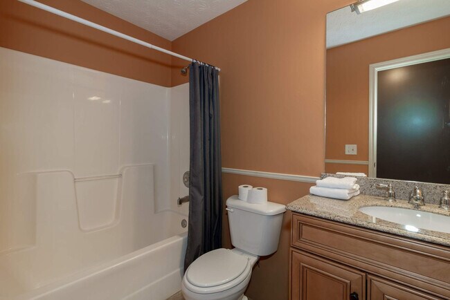 Building Photo - 4235 King Arthur Pl