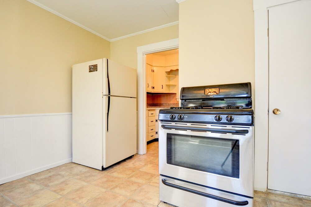 Building Photo - 48 South St