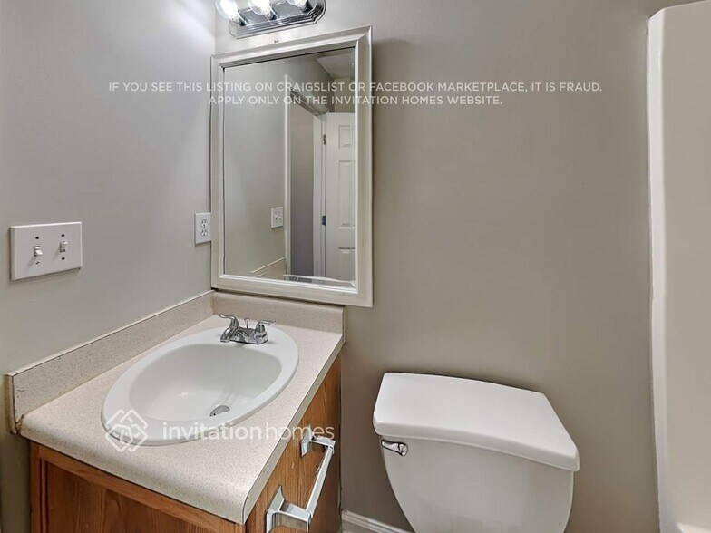 Building Photo - 8445 Deliah Way