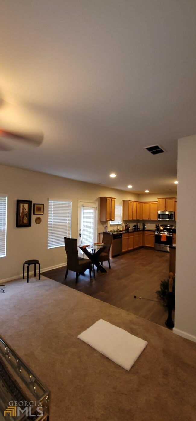 Building Photo - 3433 Cascade Parc Blvd SW