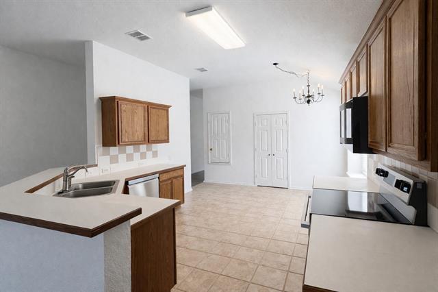 Building Photo - 5132 Persimmon Ct