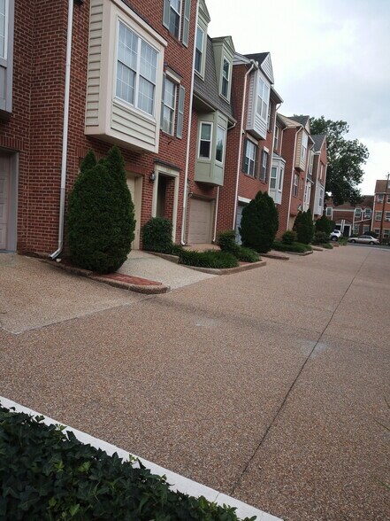 quiet neighbors - 818 N Fayette St
