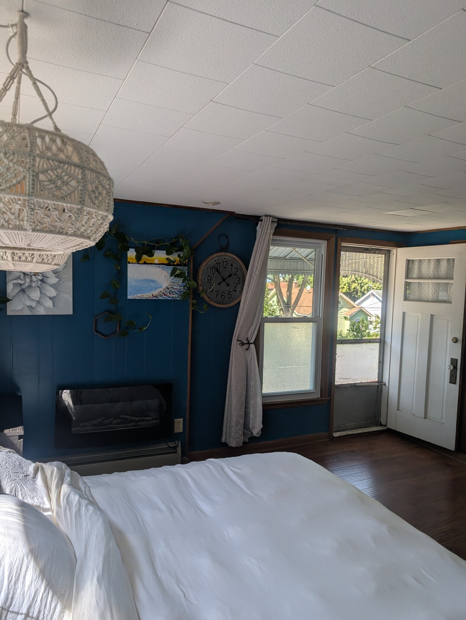 Primary bedroom - 2421 Upham St