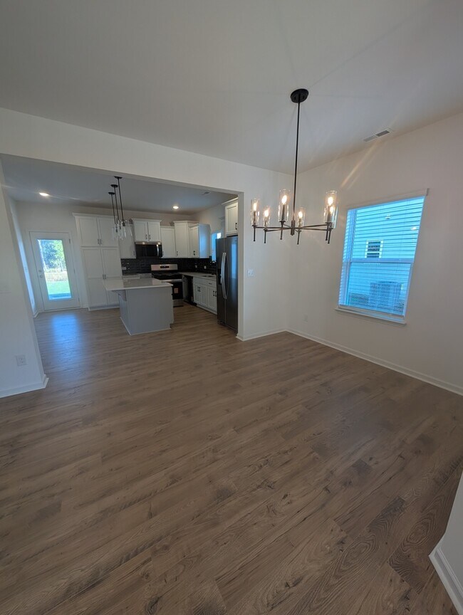 Building Photo - NEW CONSTRUCTION 3BD/2.5 Home in Stonebrid...