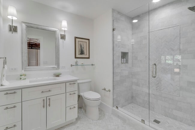 Building Photo - 13760 Sand Crane Dr