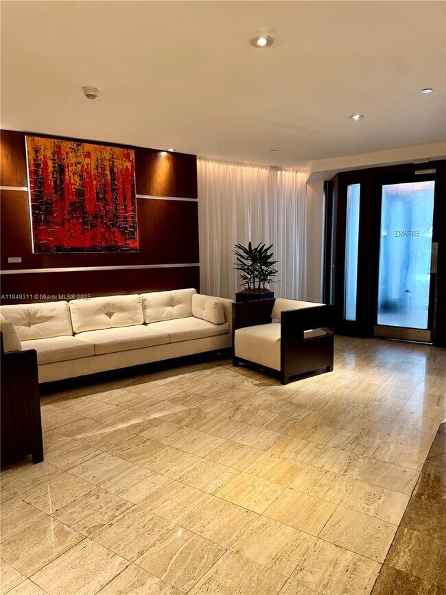 Building Photo - 2451 Brickell Ave
