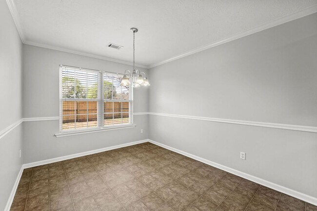 Building Photo - 110 Fox Haven Dr