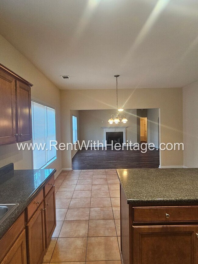 Building Photo - WOW!!...GORGEOUS!!..UPGRADES /AMAZING MASTER/ FENCED YD/ SWIM-TENNIS