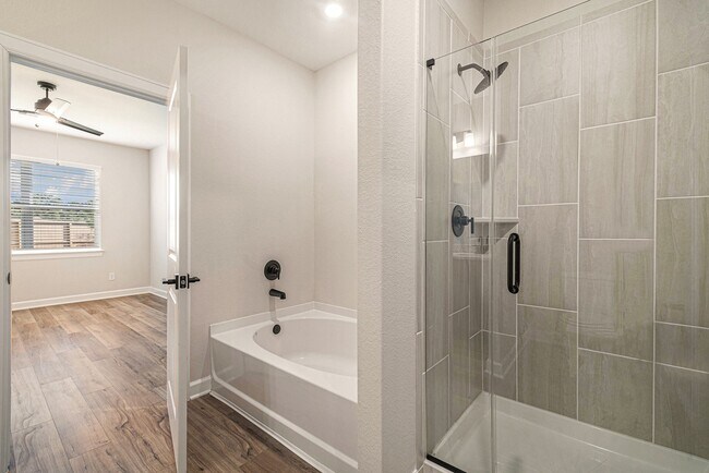 Building Photo - 6107 White Spruce Dr