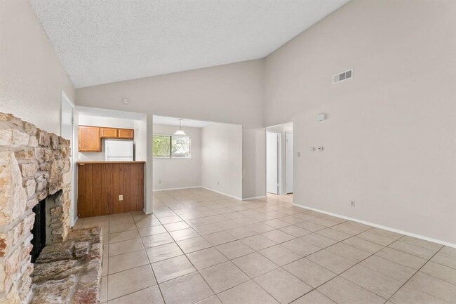 Building Photo - 818 Sirocco Dr