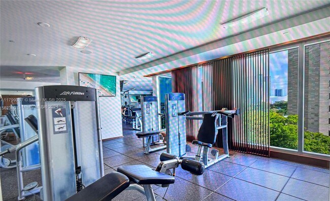 Building Photo - 335 S Biscayne Blvd