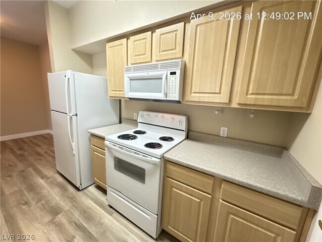 Building Photo - 6955 N Durango Dr