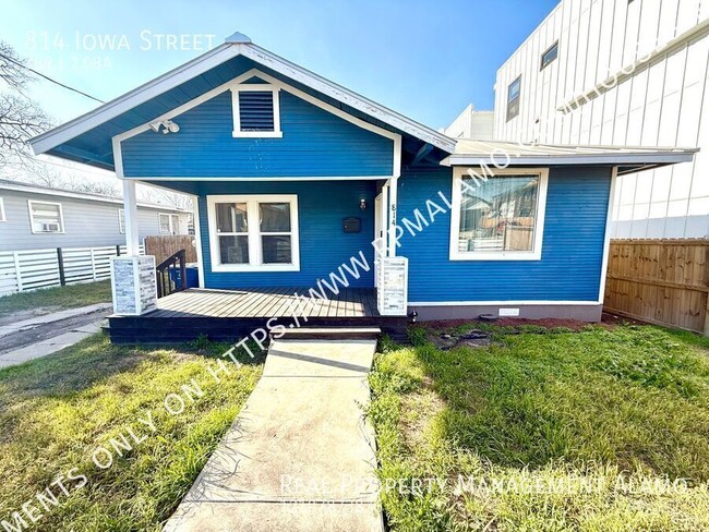 Primary Photo - Available Now! MUST SEE 3 Bedroom / 2 Bath...