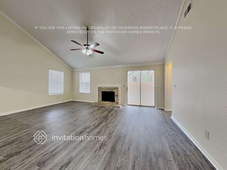 Building Photo - 19443 Elmtree Estates Dr