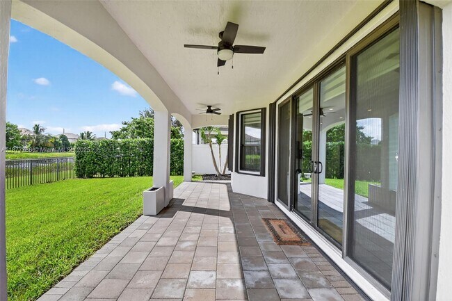 Building Photo - 7176 Sandgrace Ln
