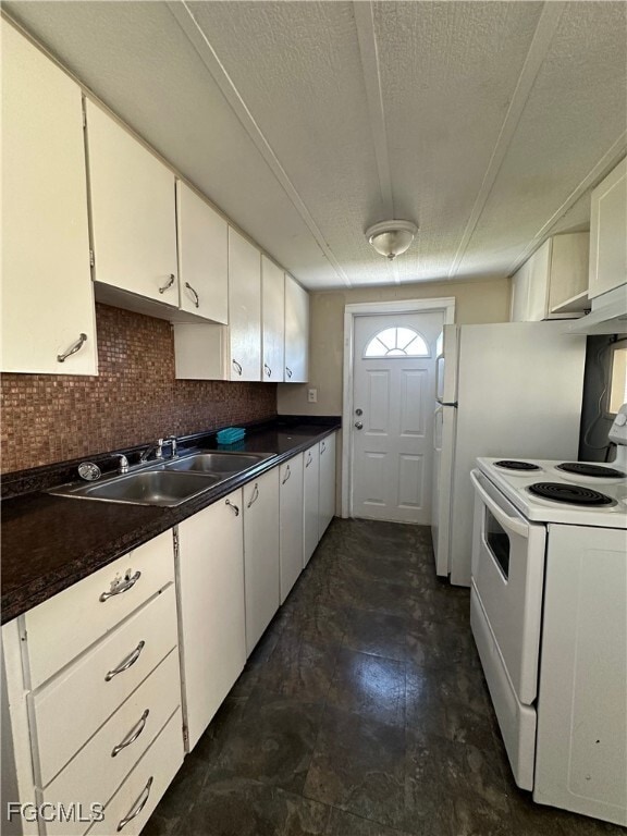 Building Photo - 333 Lantern Ln